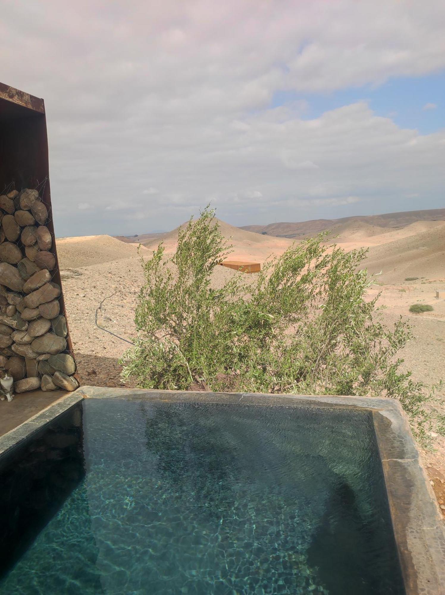 Revolution Stone Cliff Eco Resort Agafay 외부 사진